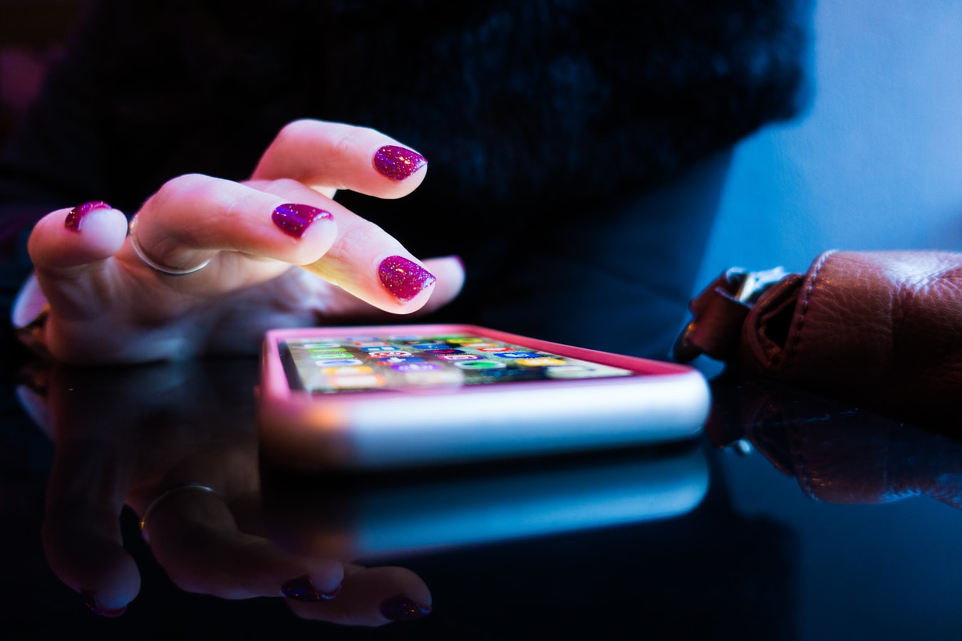 mobile apps manage